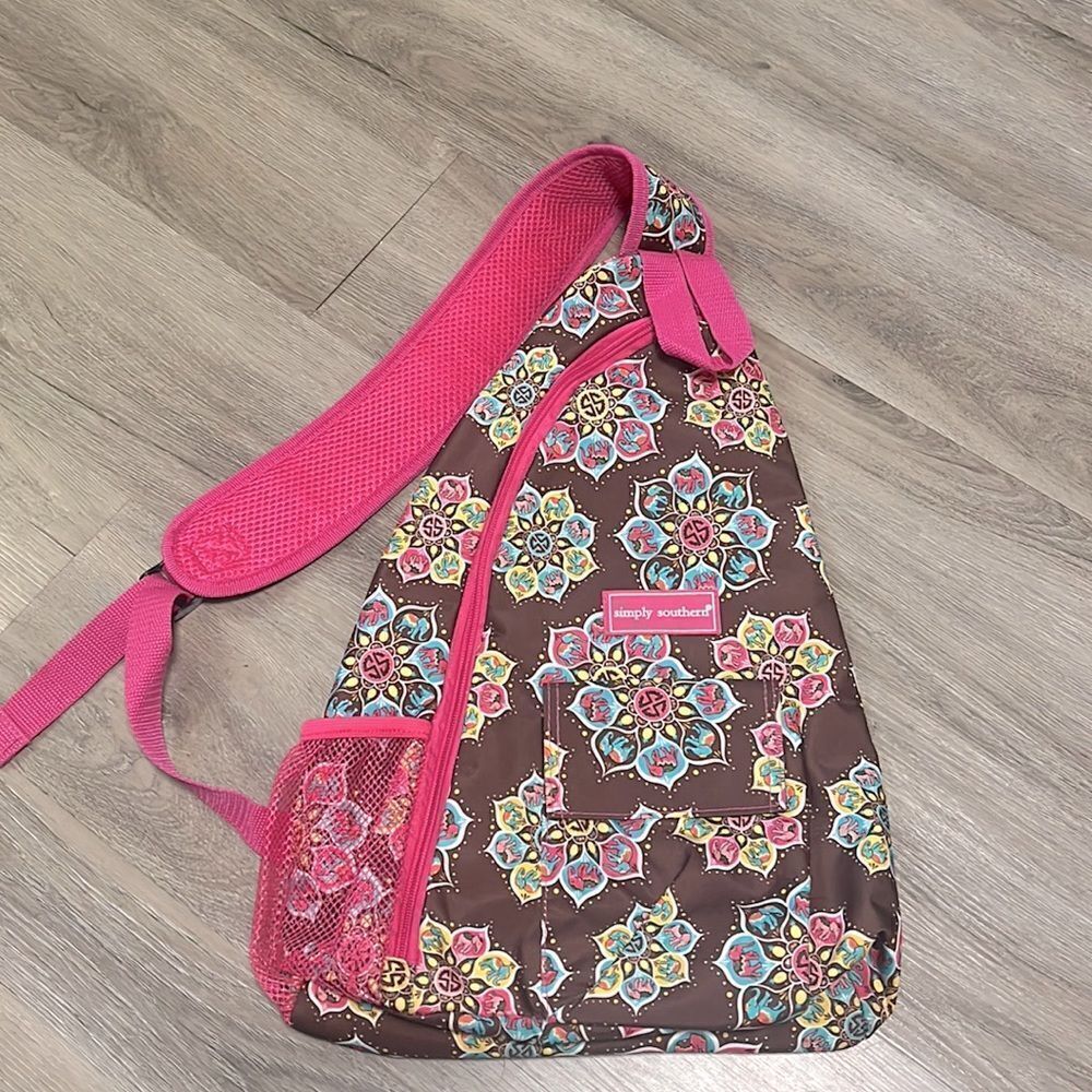 Womens NWOT  SIMPLY SOUTHERN Mandala Collection Sling Backpack